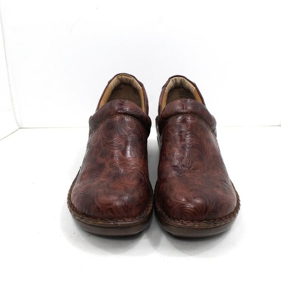 BOC Born Women's Brown Embossed Clogs Peggy C45789 Size 9M US/40.5 EU - Picture 1 of 8